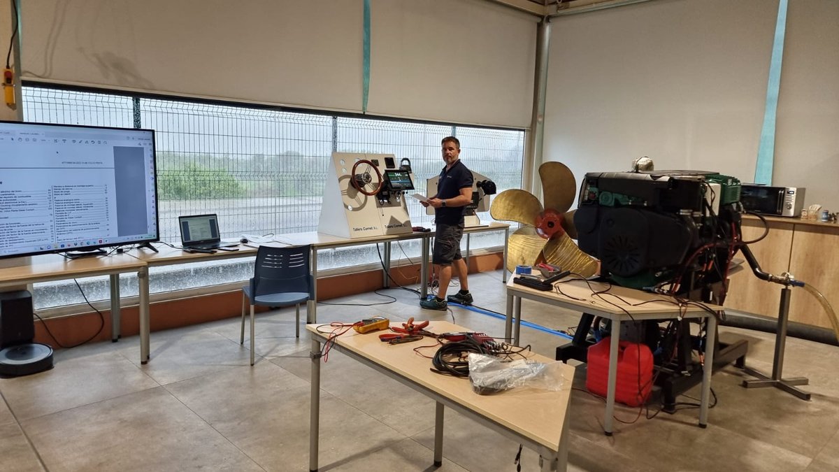 Imagen de Capitol 12 - 2023